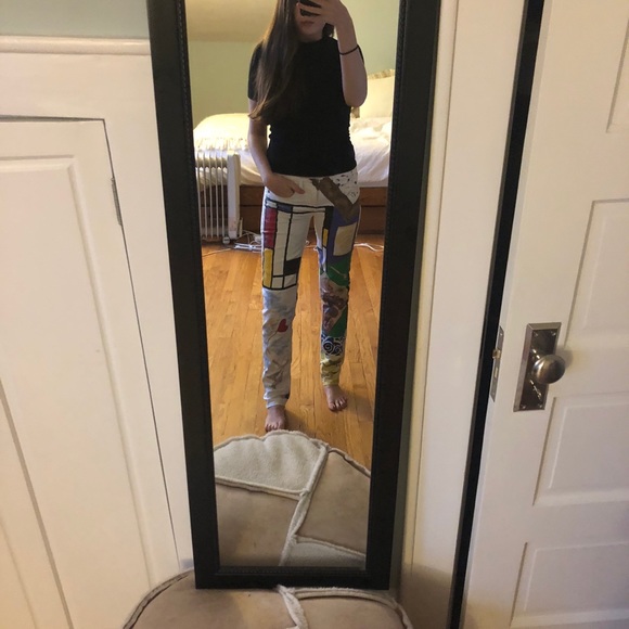 Hand-painted Jeans - Picture 3 of 4